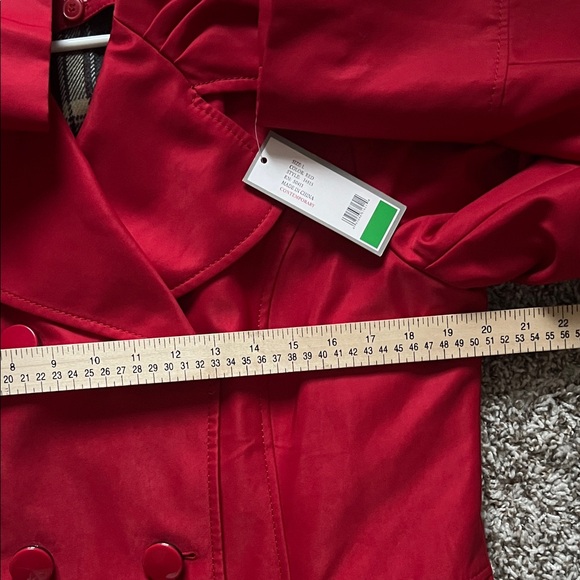 NWT DONATELLA  Vibrant Red Trench Coat Double Breasted Ruffle Hem in Size L - Picture 10 of 16